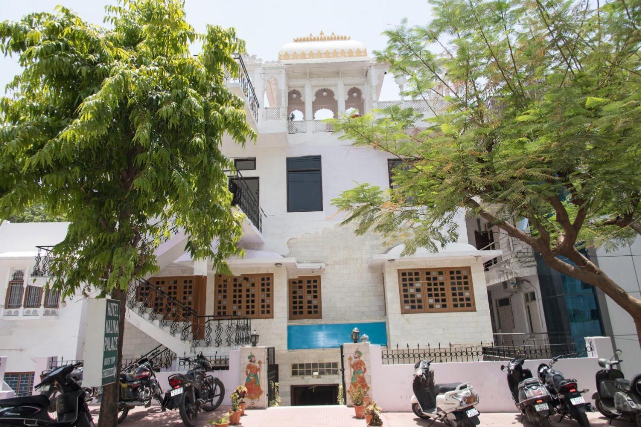 Oyo 14118 Hotel Kalika Palace Udaipur Exterior photo
